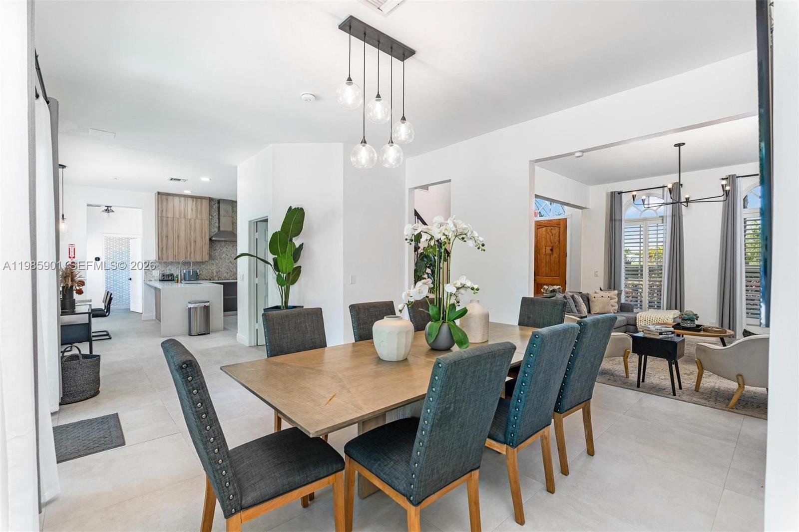 5100 NW 76th Pl Fort Lauderdale, FL 33073