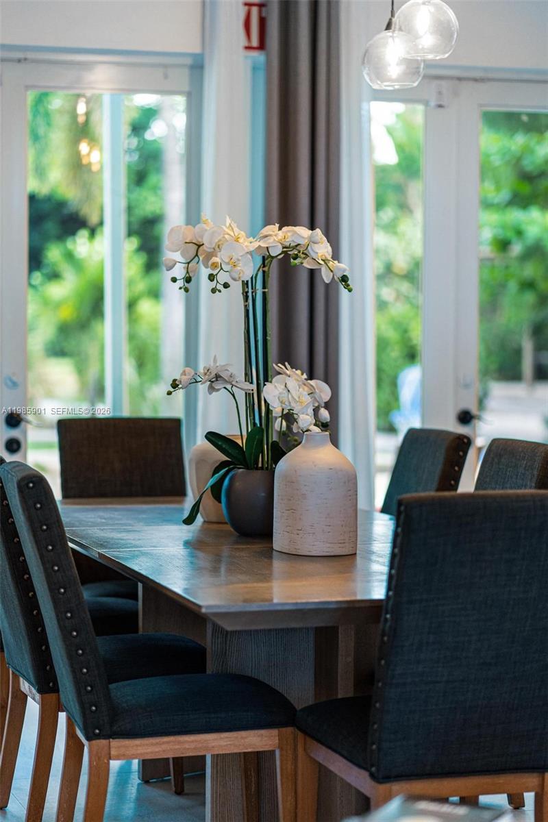 5100 NW 76th Pl Fort Lauderdale, FL 33073