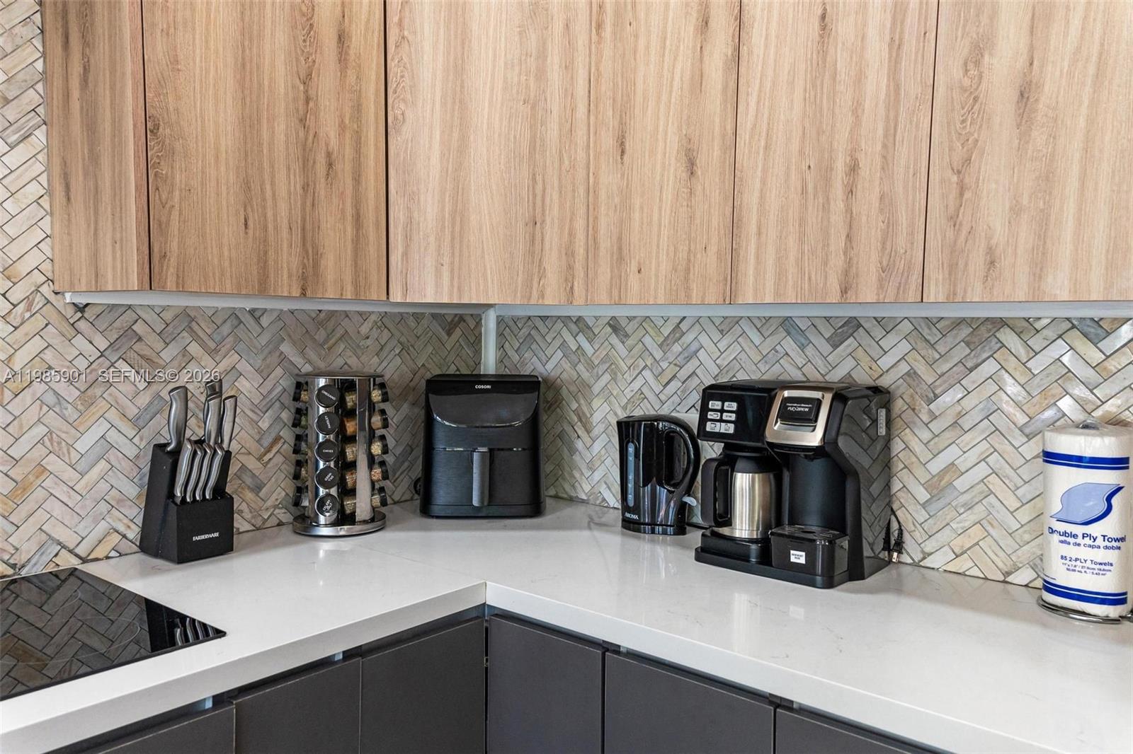 5100 NW 76th Pl Fort Lauderdale, FL 33073