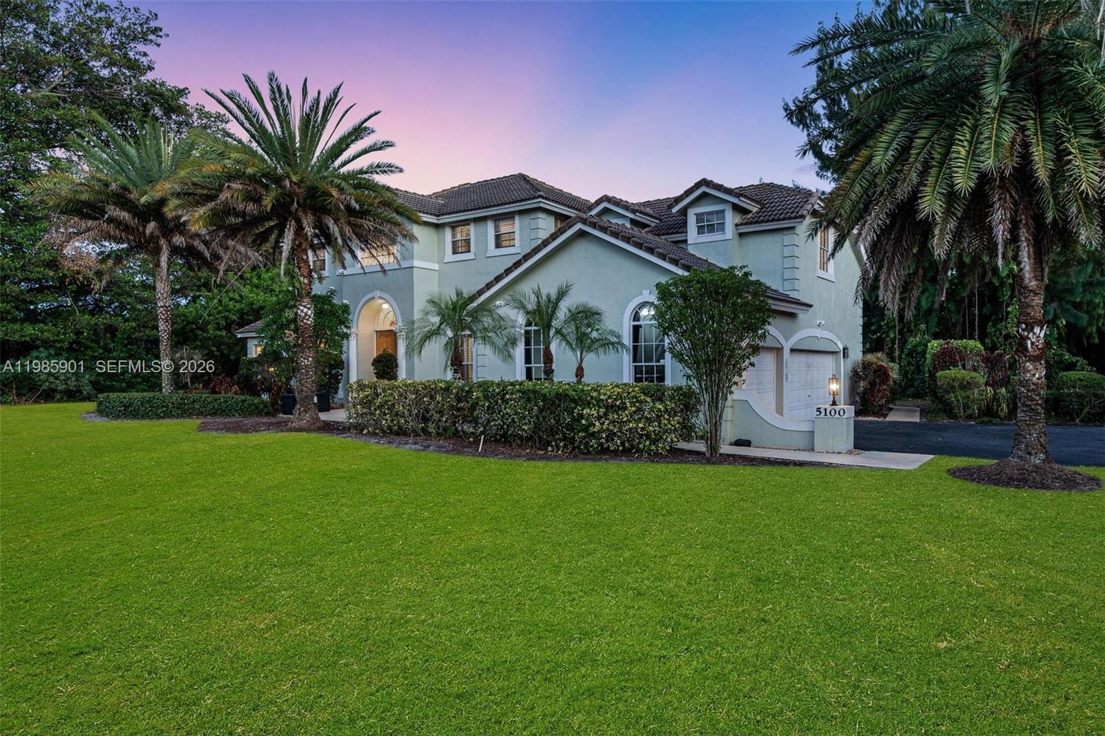 5100 NW 76th Pl Fort Lauderdale, FL 33073