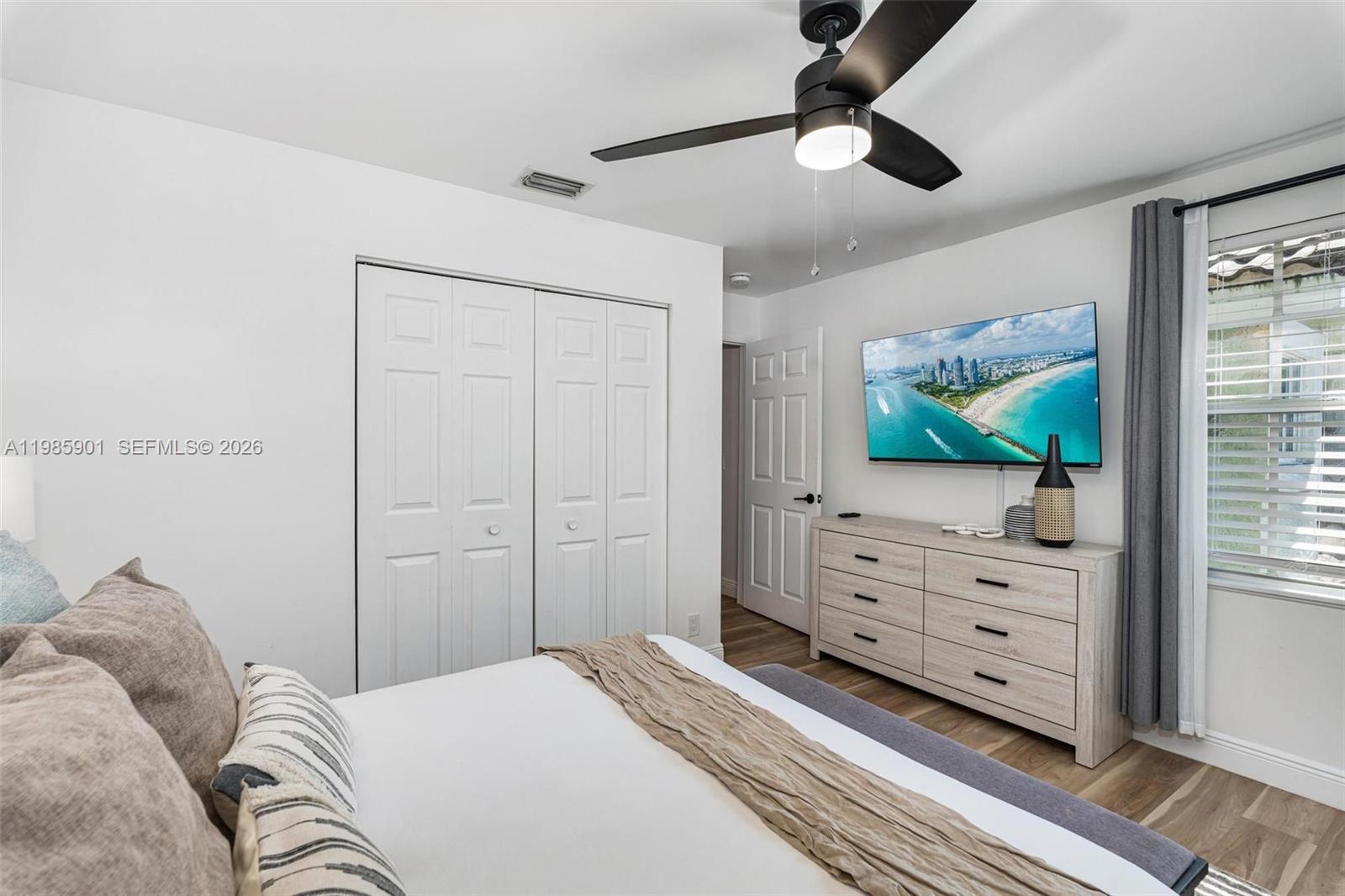 5100 NW 76th Pl Fort Lauderdale, FL 33073