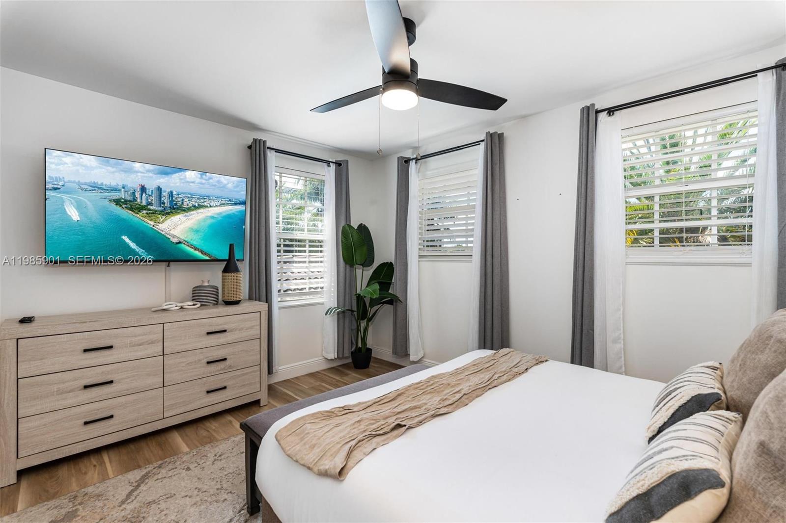 5100 NW 76th Pl Fort Lauderdale, FL 33073