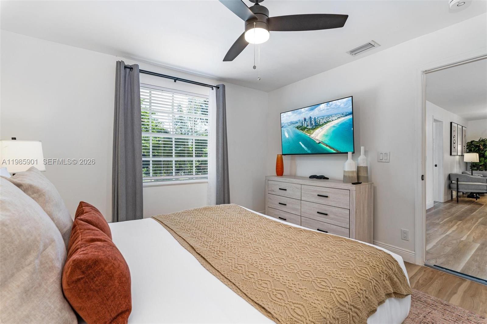 5100 NW 76th Pl Fort Lauderdale, FL 33073