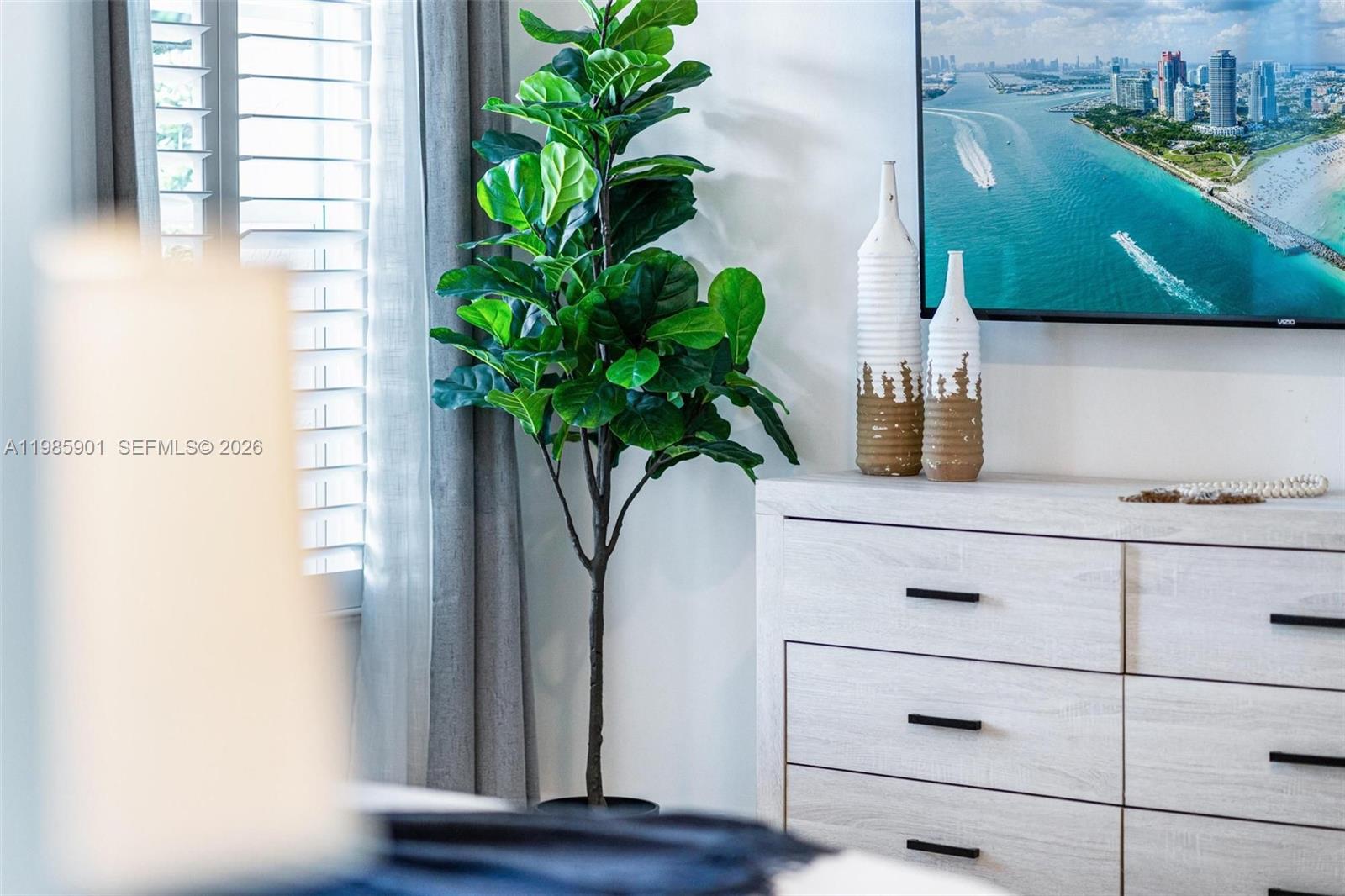 5100 NW 76th Pl Fort Lauderdale, FL 33073