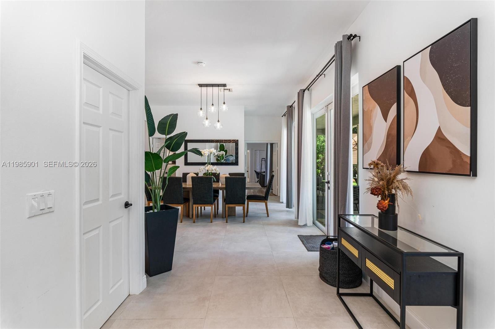 5100 NW 76th Pl Fort Lauderdale, FL 33073