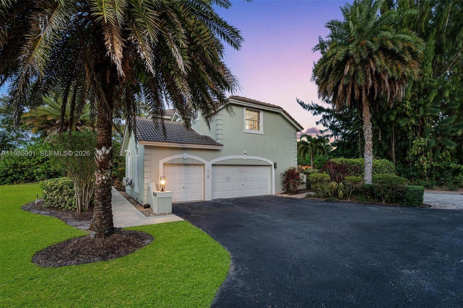 5100 NW 76th Pl Fort Lauderdale, FL 33073