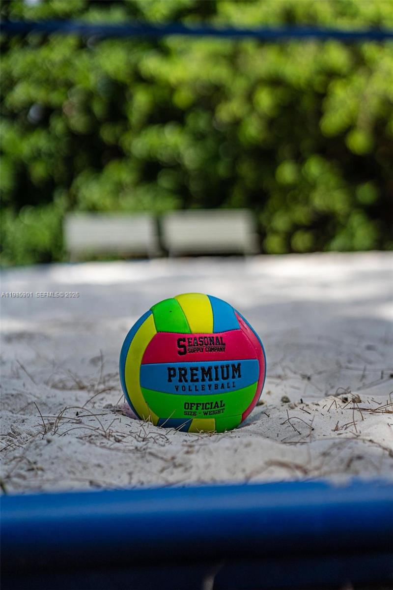 5100 NW 76th Pl Fort Lauderdale, FL 33073