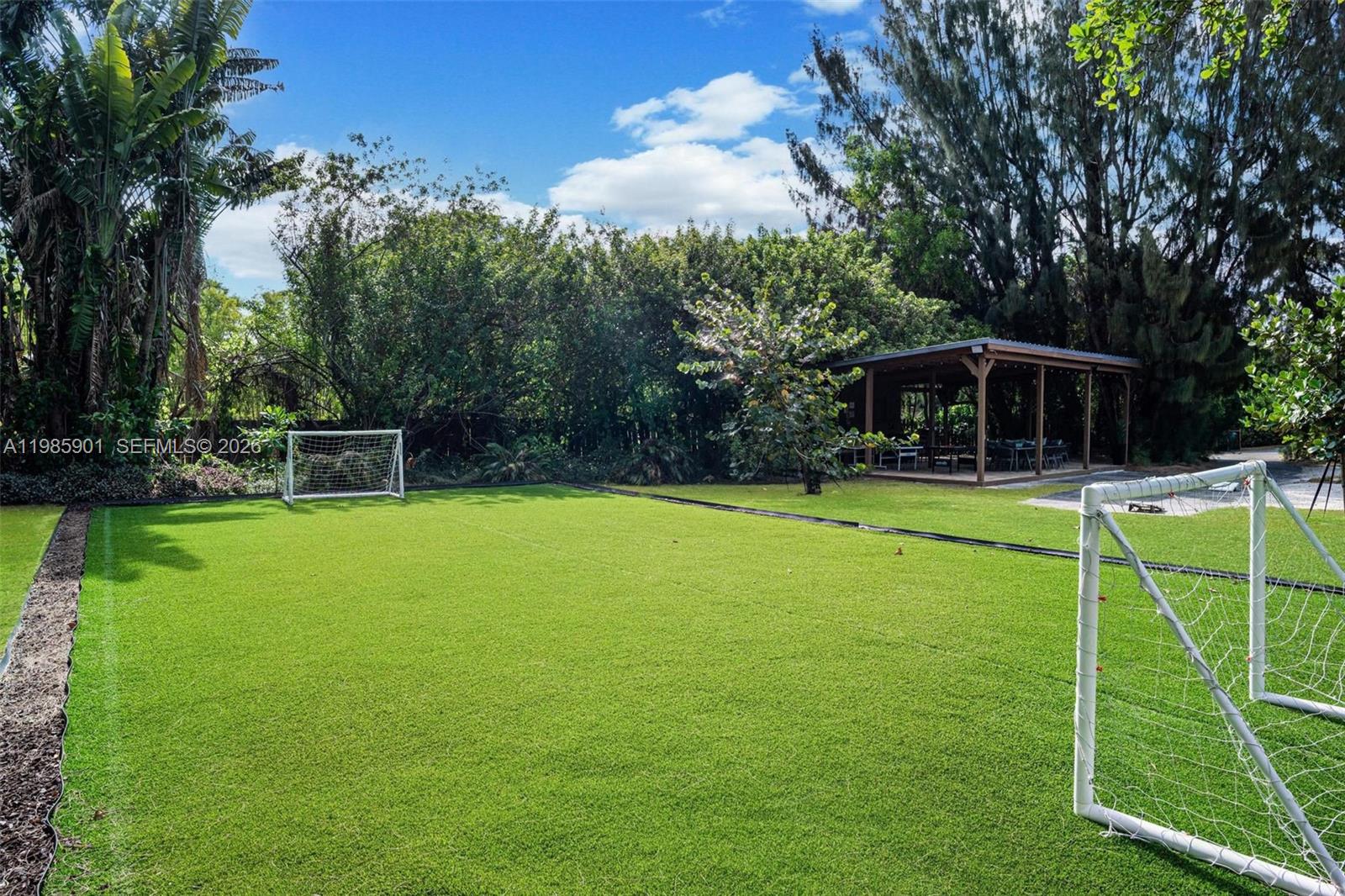 5100 NW 76th Pl Fort Lauderdale, FL 33073