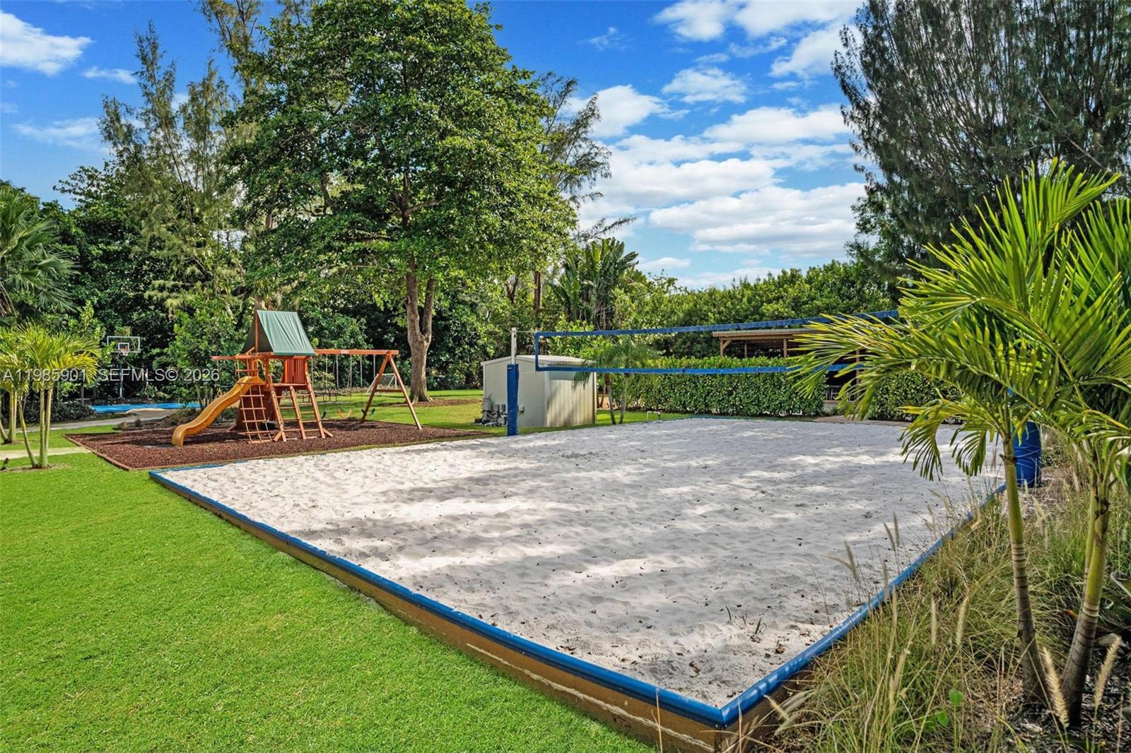 5100 NW 76th Pl Fort Lauderdale, FL 33073