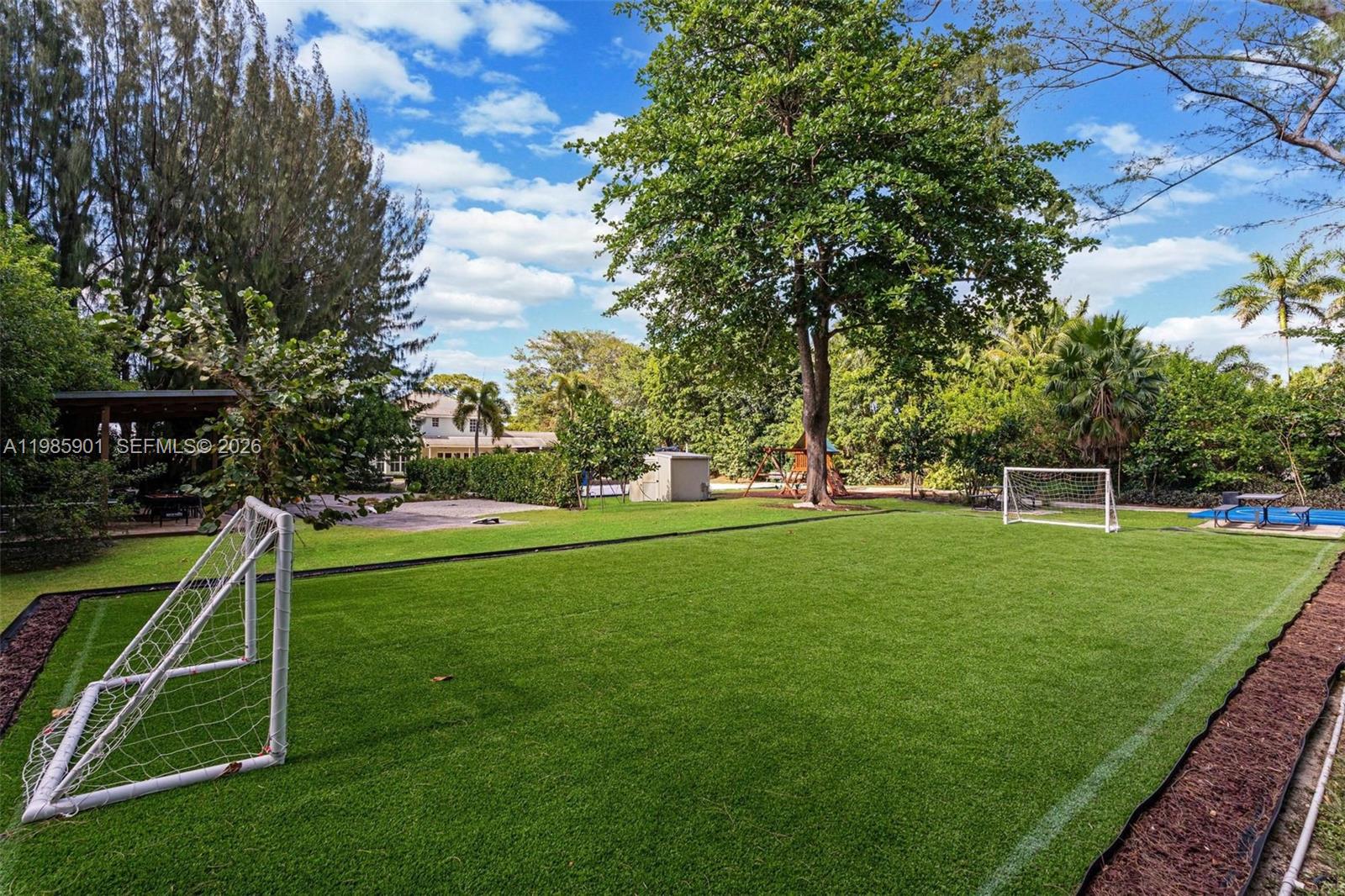 5100 NW 76th Pl Fort Lauderdale, FL 33073