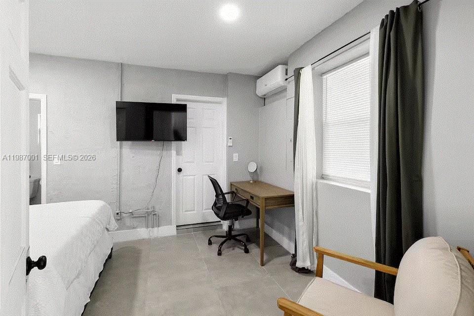 1608 NE 34th St Oakland Park, FL 33334