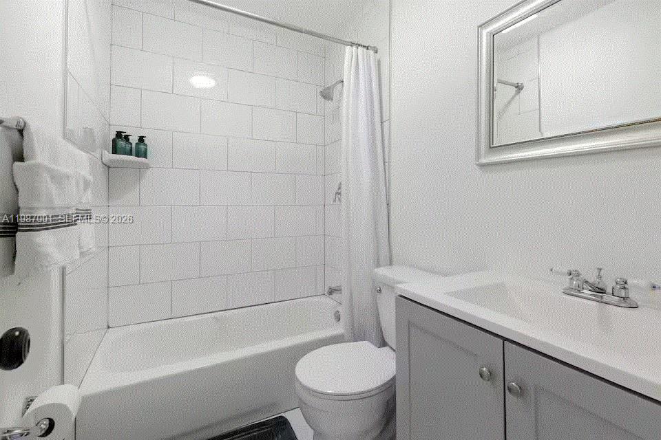 1608 NE 34th St Oakland Park, FL 33334