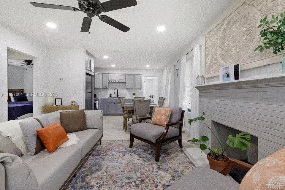 1608 NE 34th St Oakland Park, FL 33334