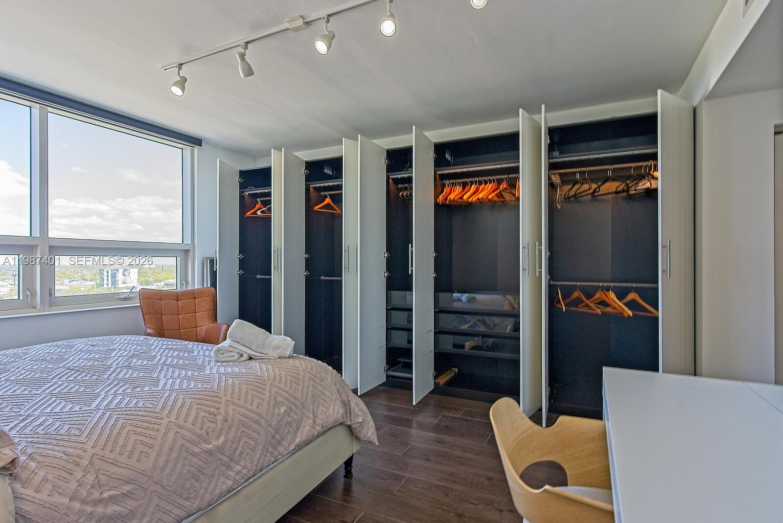 3250 NE 1st Ave #1006 Miami, FL 33137