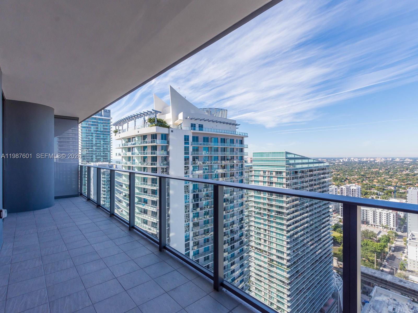 1000 Brickell Plz #4104 Miami, FL 33131