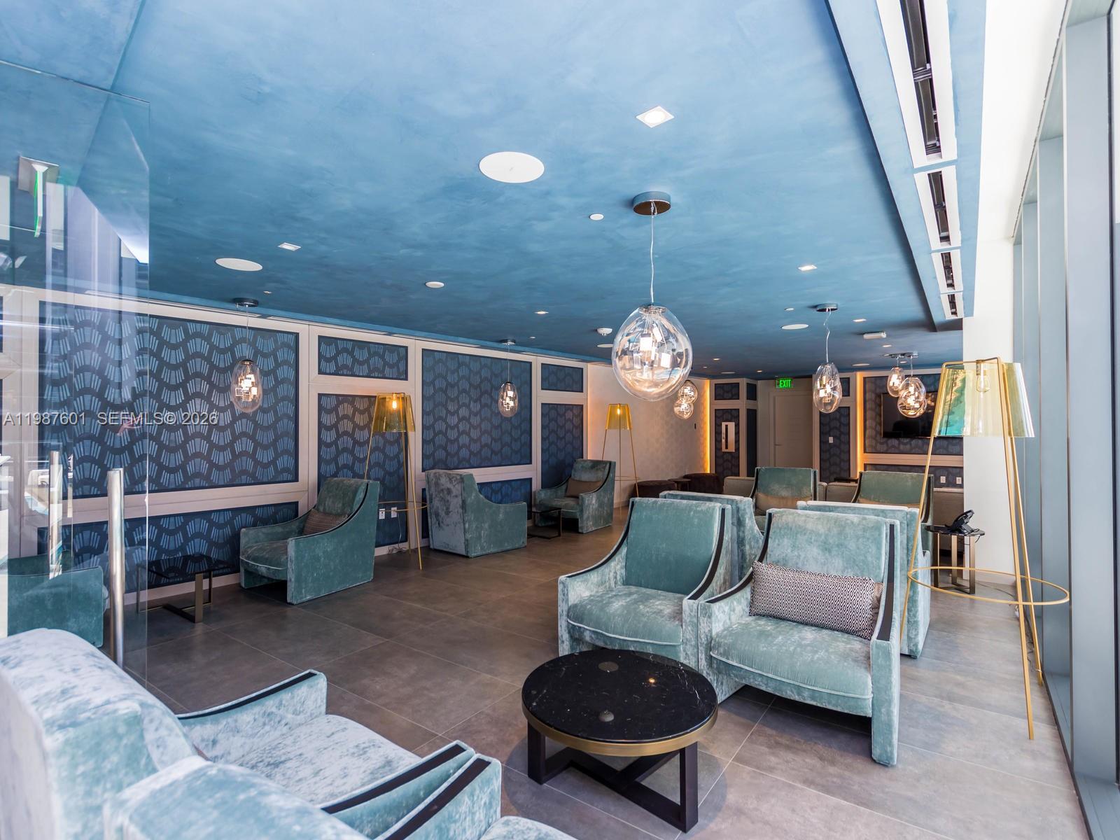 1000 Brickell Plz #4104 Miami, FL 33131