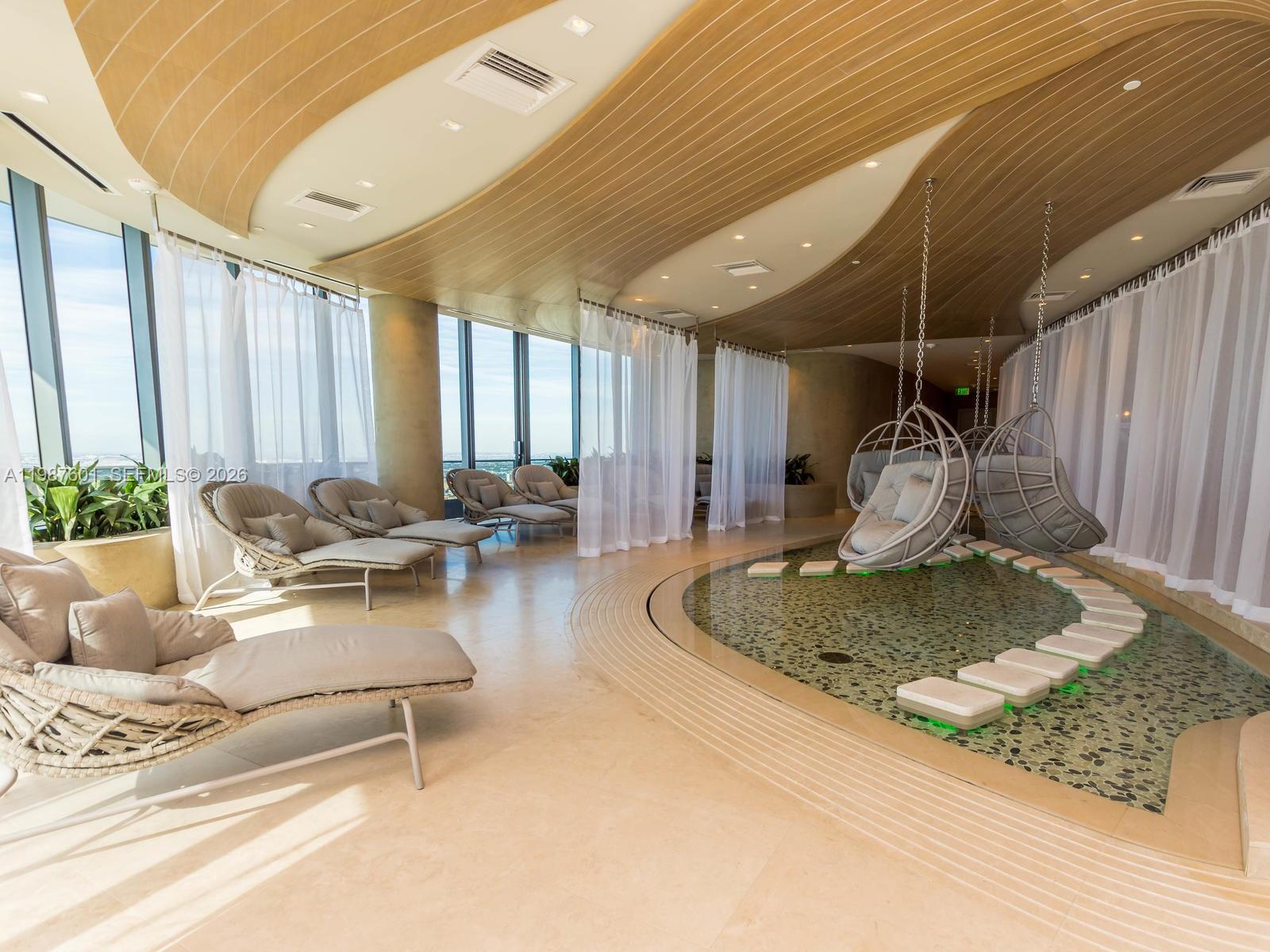 1000 Brickell Plz #4104 Miami, FL 33131