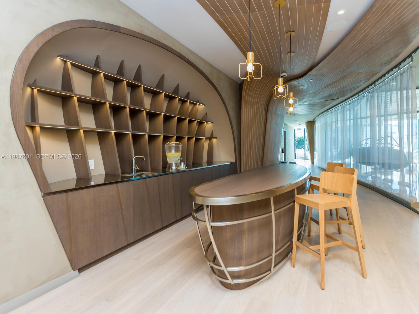 1000 Brickell Plz #4104 Miami, FL 33131