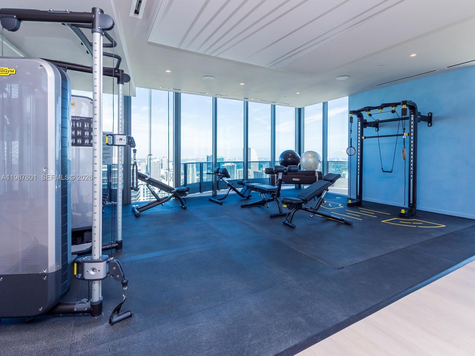 1000 Brickell Plz #4104 Miami, FL 33131