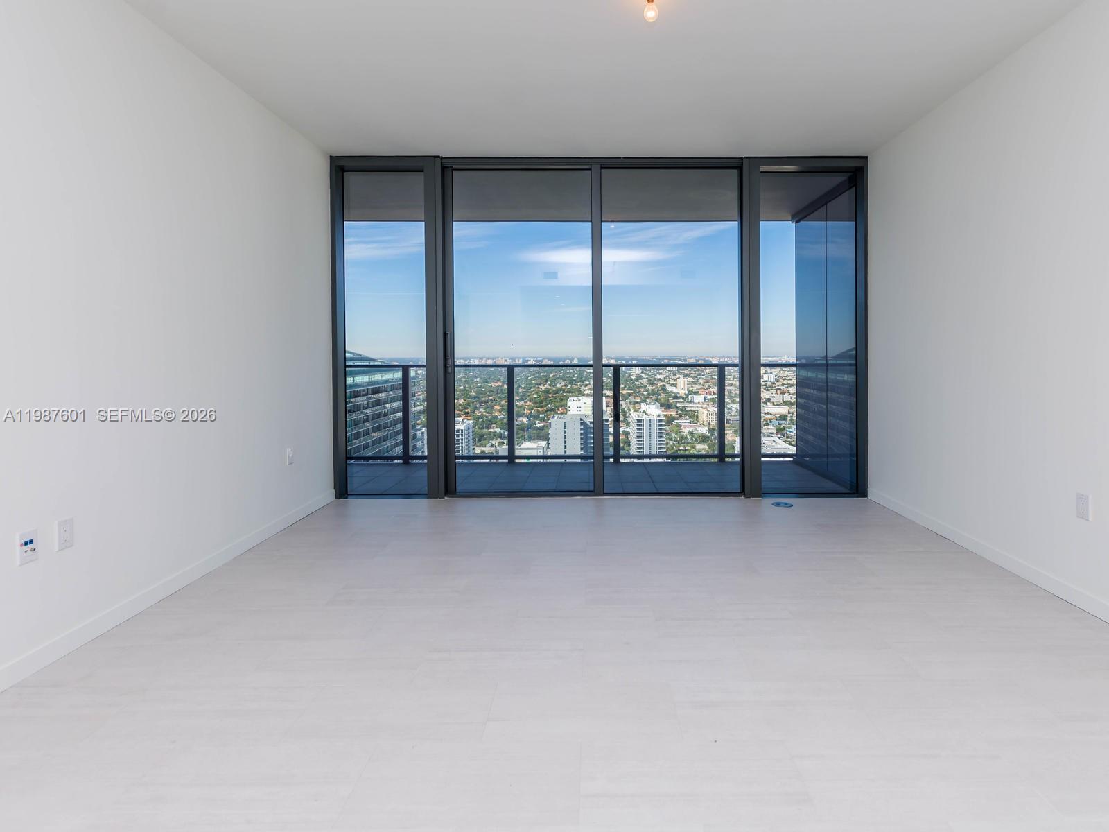 1000 Brickell Plz #4104 Miami, FL 33131