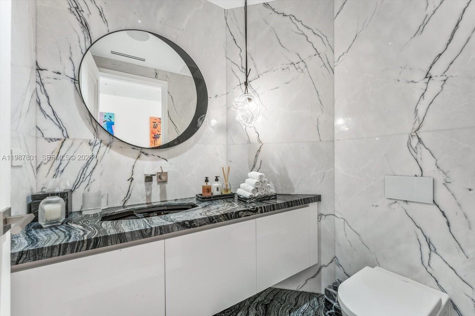 17901 Collins Ave #404 Sunny Isles Beach, FL 33160