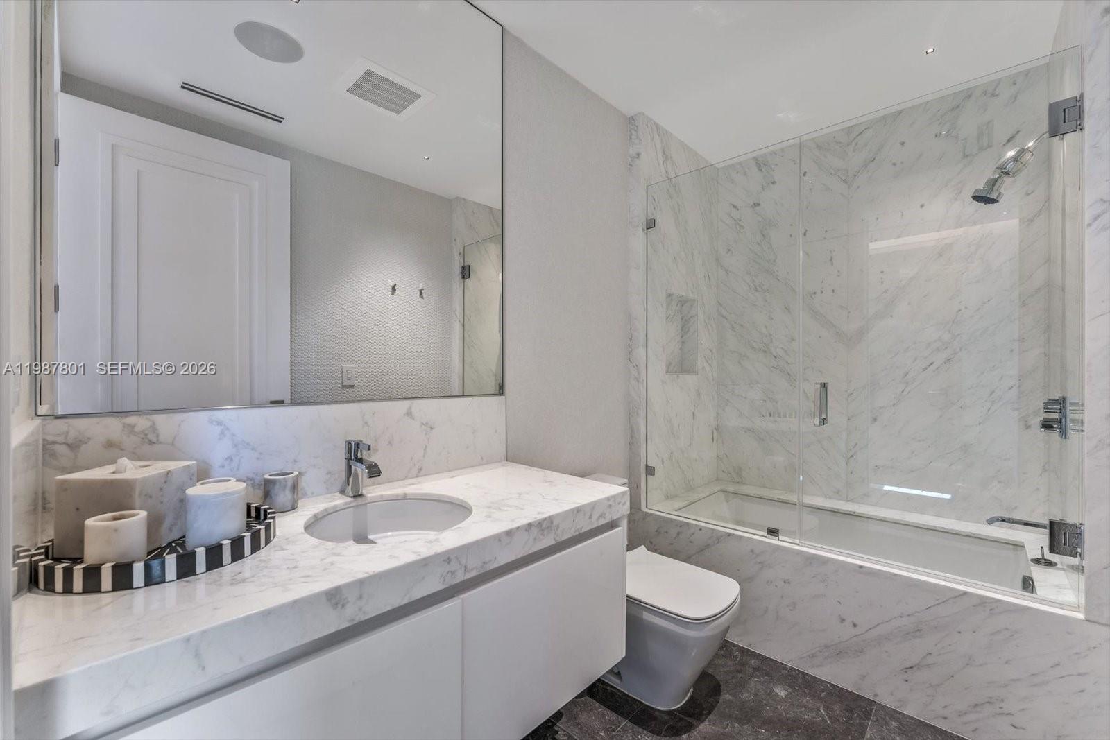 17901 Collins Ave #404 Sunny Isles Beach, FL 33160