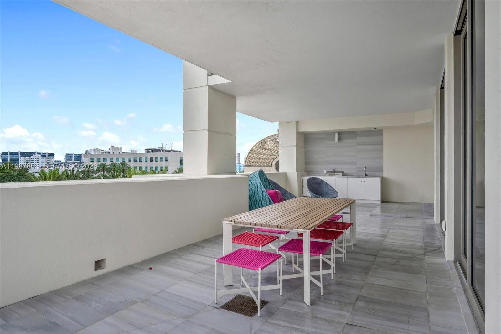 17901 Collins Ave #404 Sunny Isles Beach, FL 33160