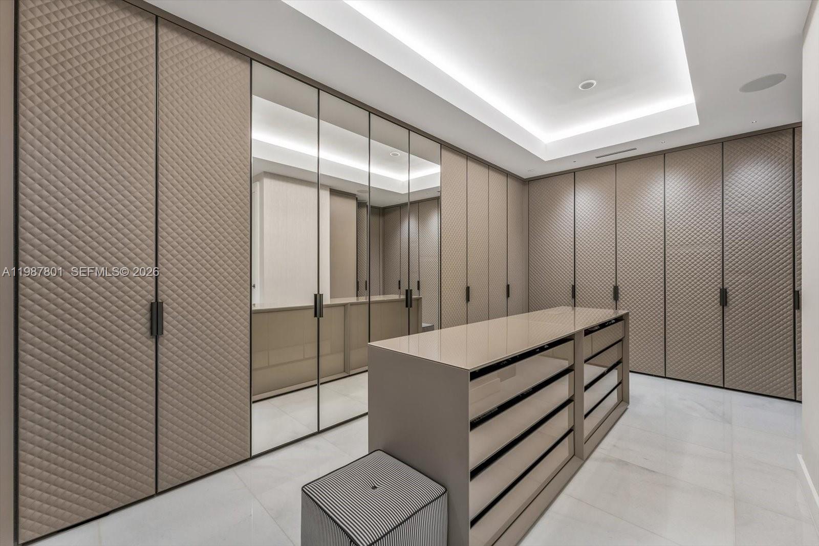 17901 Collins Ave #404 Sunny Isles Beach, FL 33160