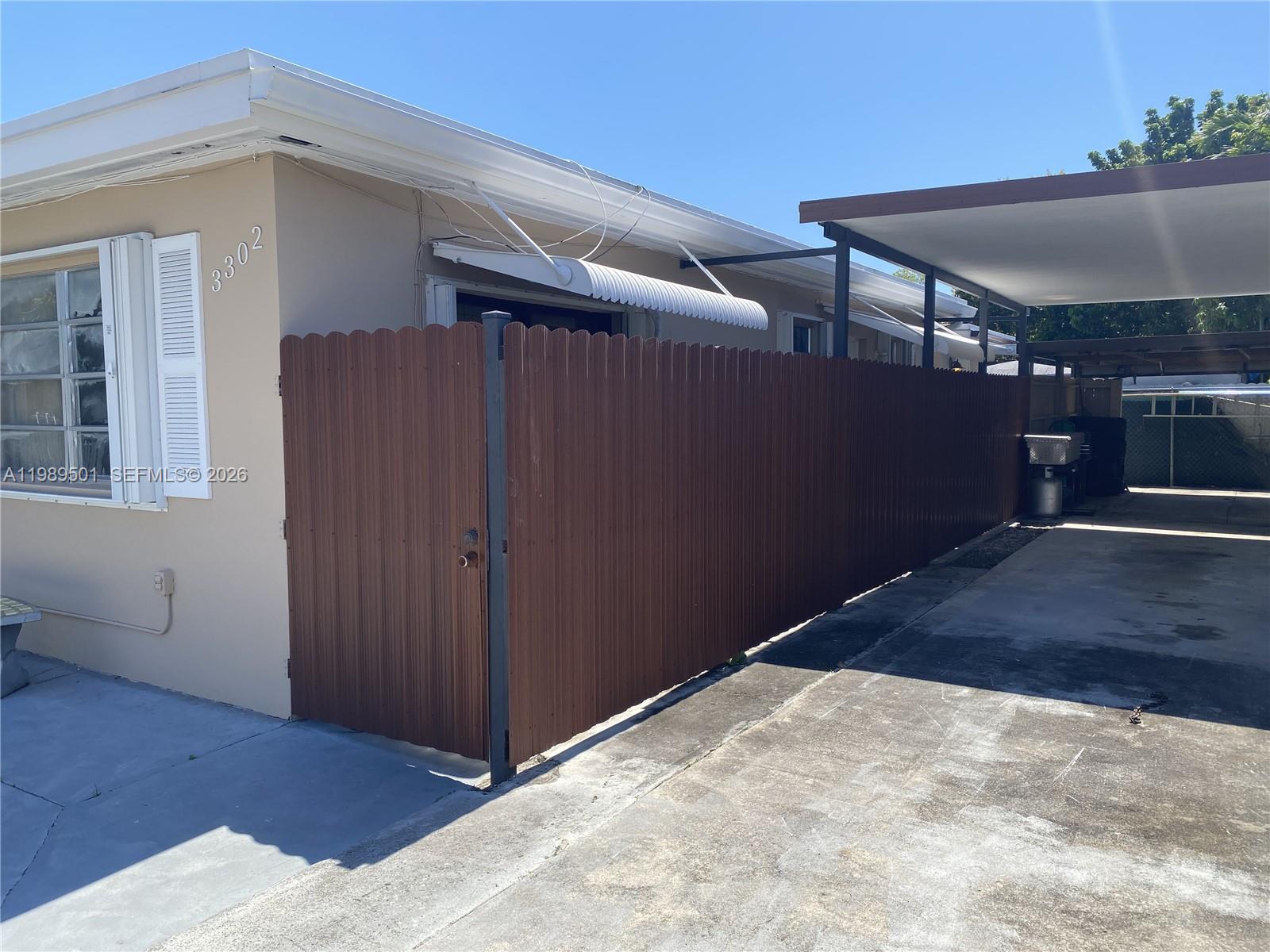 3300-3302 SW 10th St Miami, FL 33135