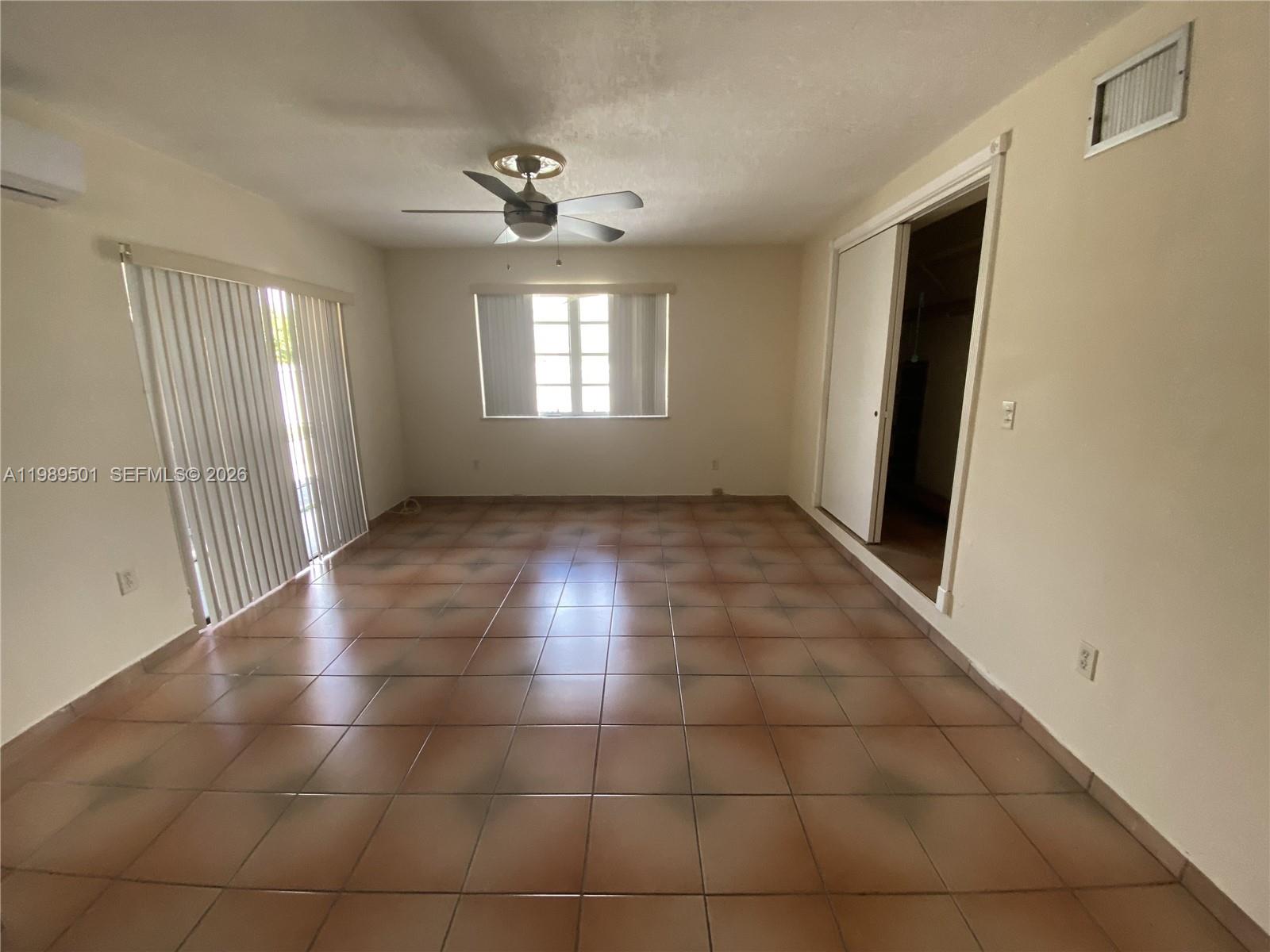 3300-3302 SW 10th St Miami, FL 33135