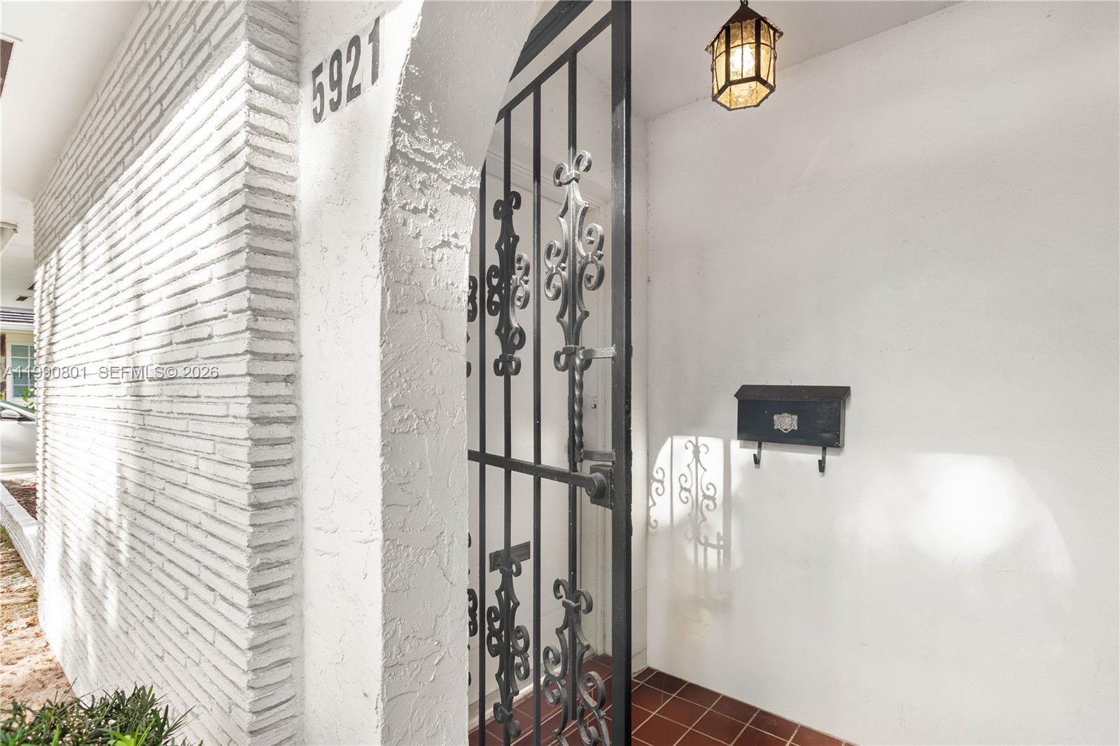 5921 Turin St Coral Gables, FL 33146