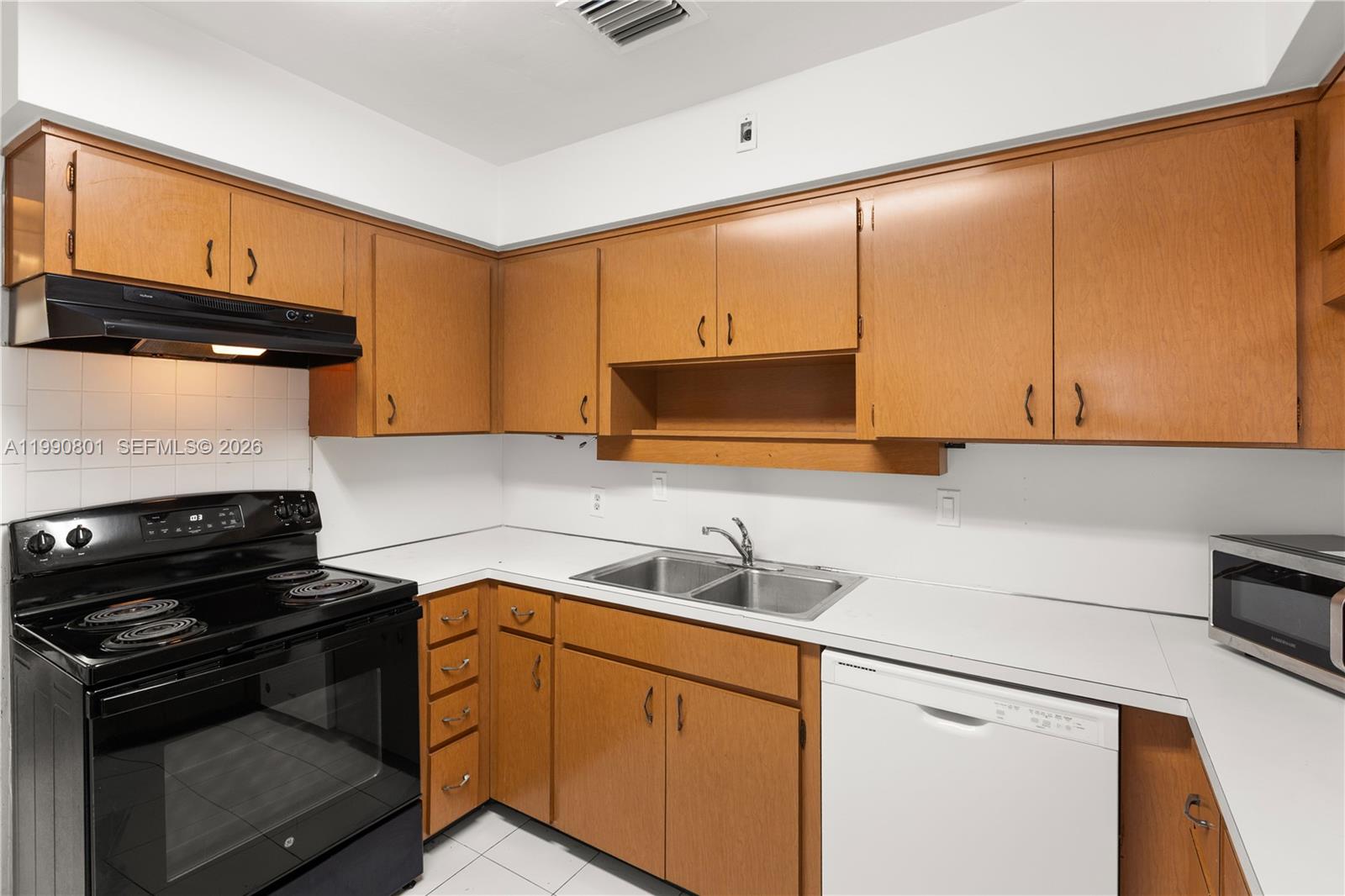 5921 Turin St Coral Gables, FL 33146