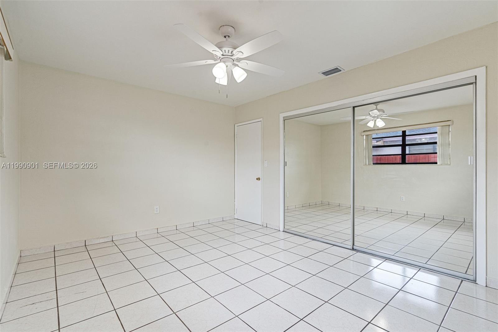1028 W 30th St #1028 Hialeah, FL 33012
