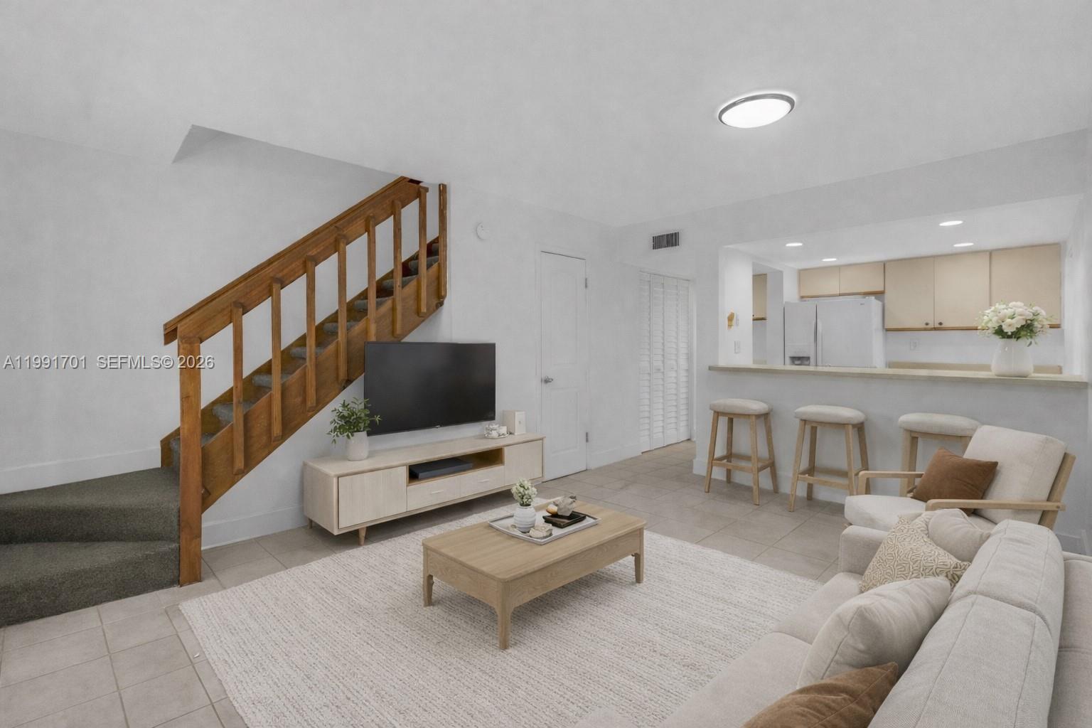 3599 SW 17th St #3599 Miami, FL 33145