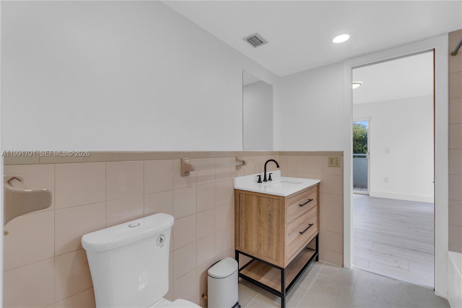 3599 SW 17th St #3599 Miami, FL 33145