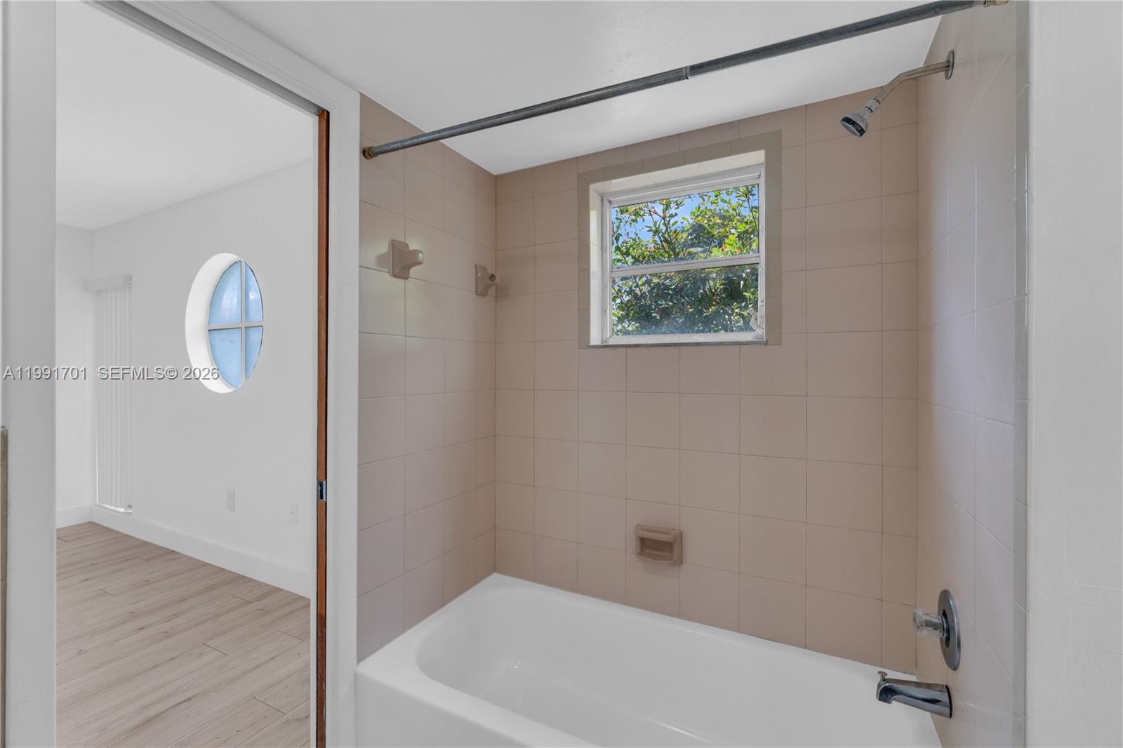 3599 SW 17th St #3599 Miami, FL 33145