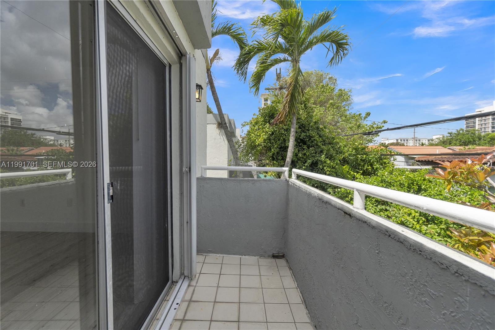 3599 SW 17th St #3599 Miami, FL 33145