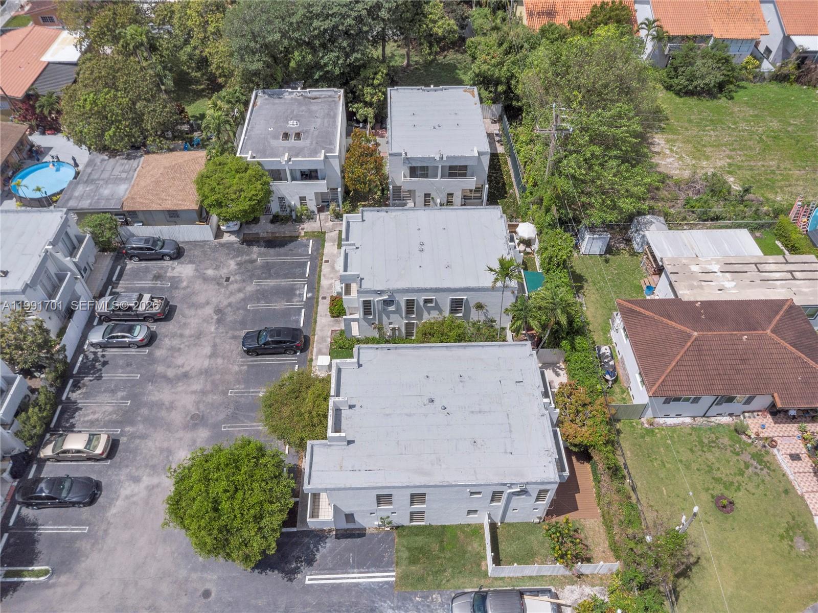 3599 SW 17th St #3599 Miami, FL 33145