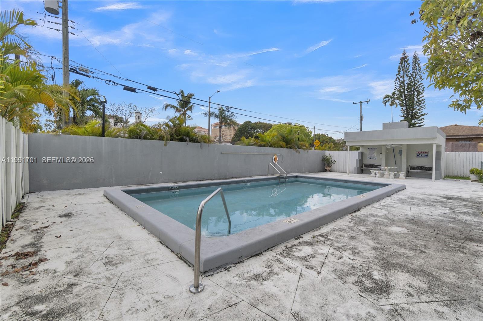 3599 SW 17th St #3599 Miami, FL 33145