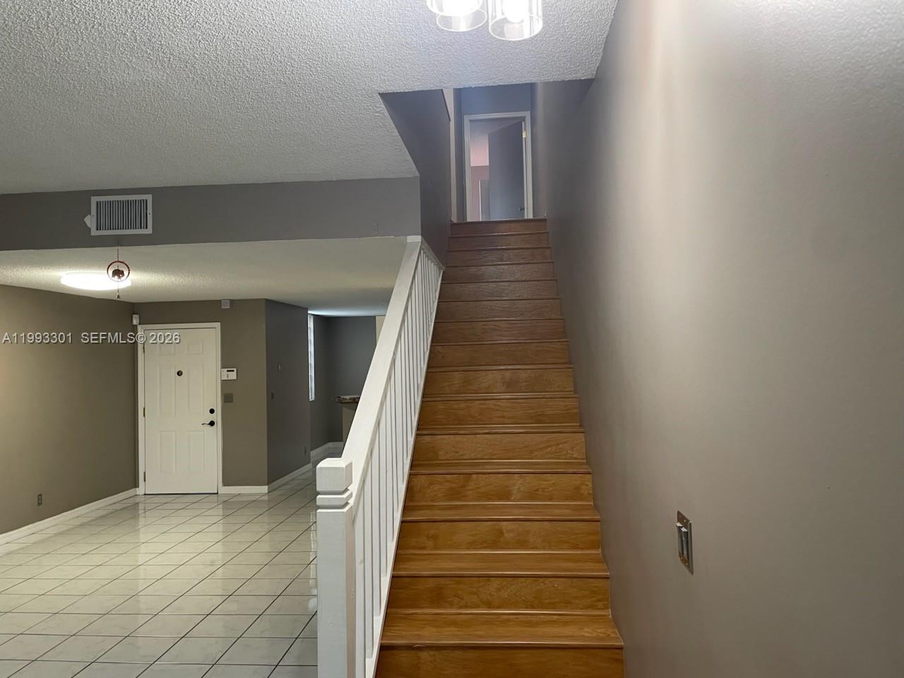 800 Sorrento Dr Weston, FL 33326