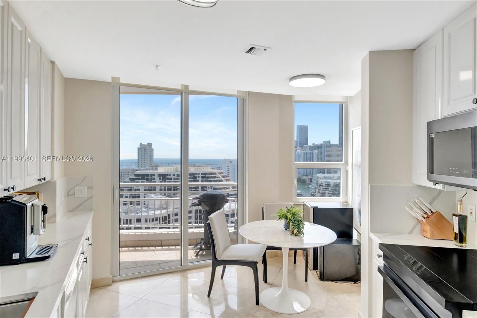 848 Brickell Key Dr #2605 Miami, FL 33131