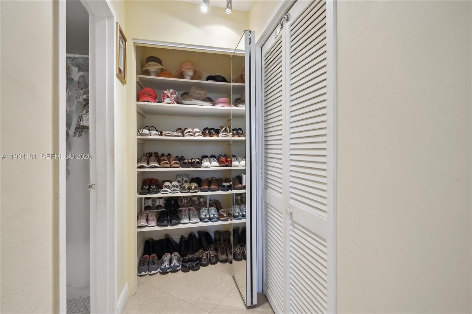 3505 S Ocean Dr #201 Hollywood, FL 33019