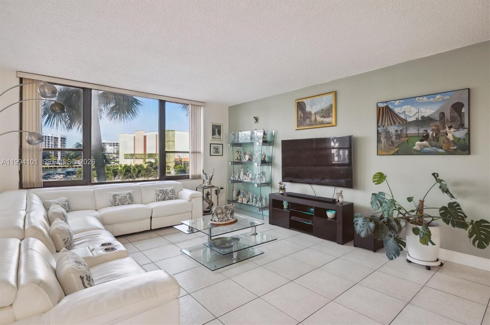 3505 S Ocean Dr #201 Hollywood, FL 33019