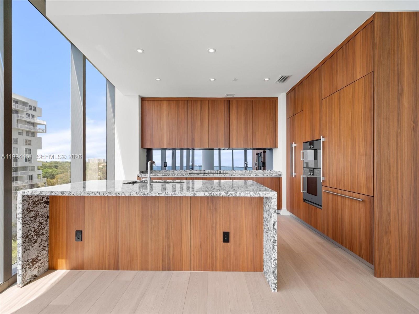 image Una Residences10