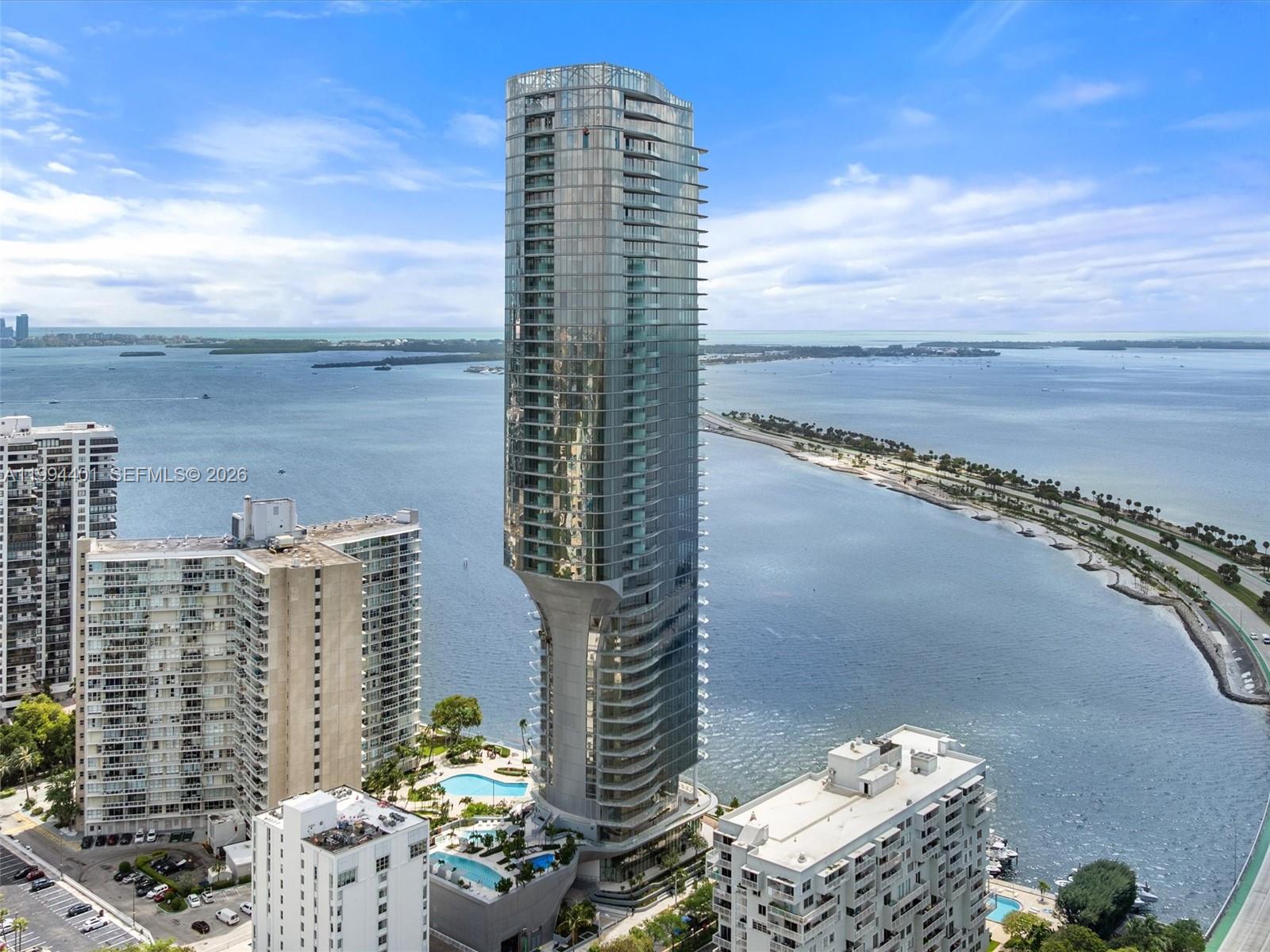 image Una Residences1