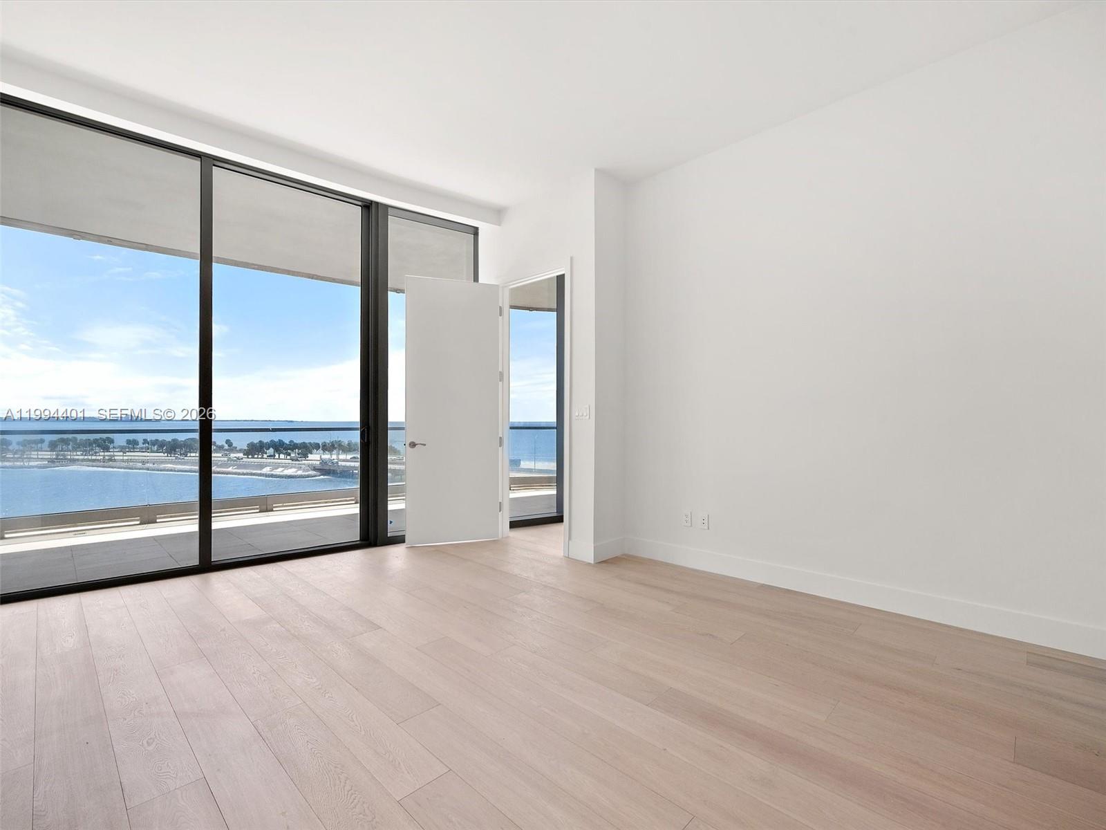 image Una Residences19