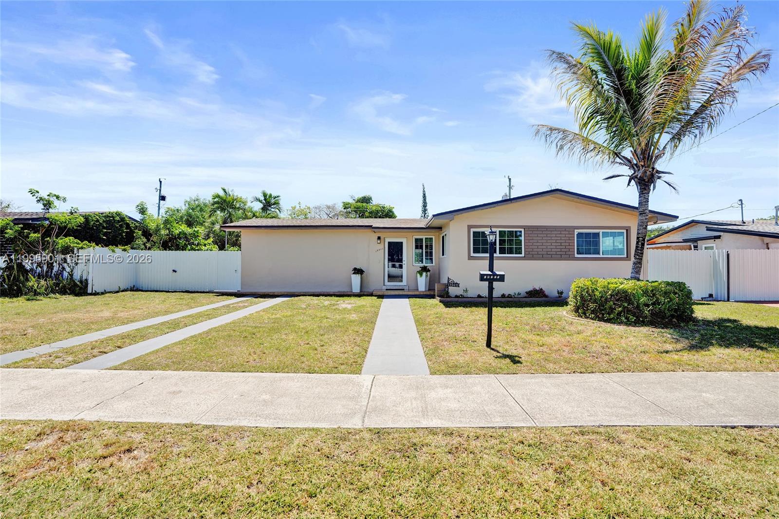 19411 Gulfstream Rd