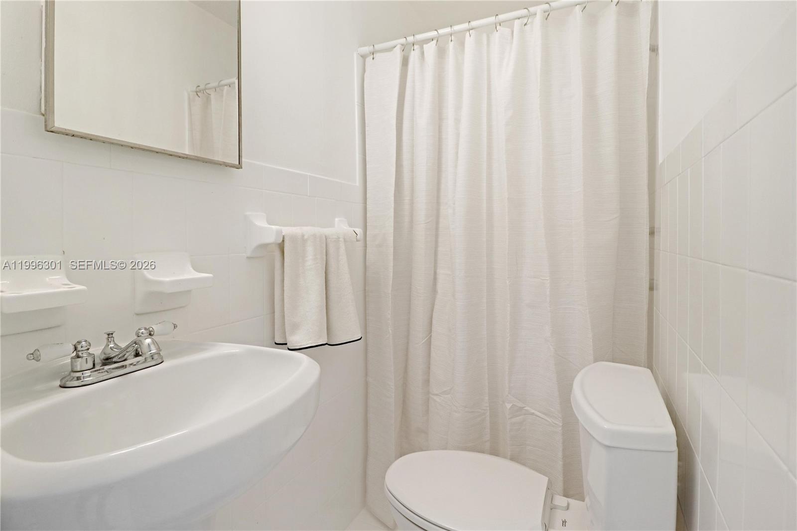 6415 SW 39th St Miami, FL 33155