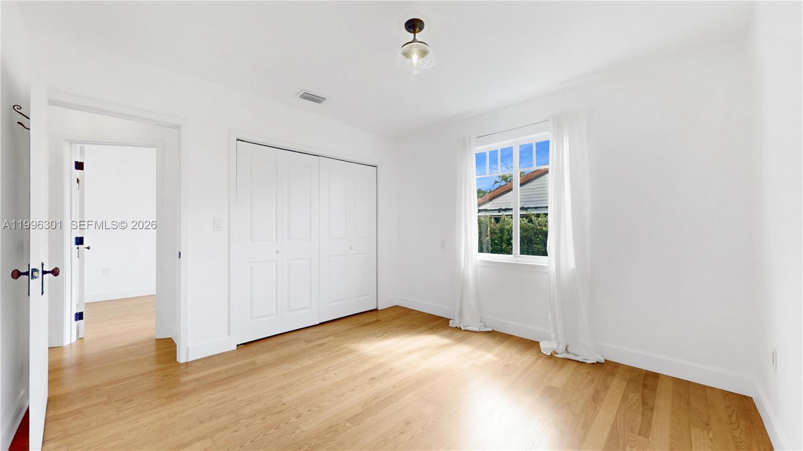 6415 SW 39th St Miami, FL 33155