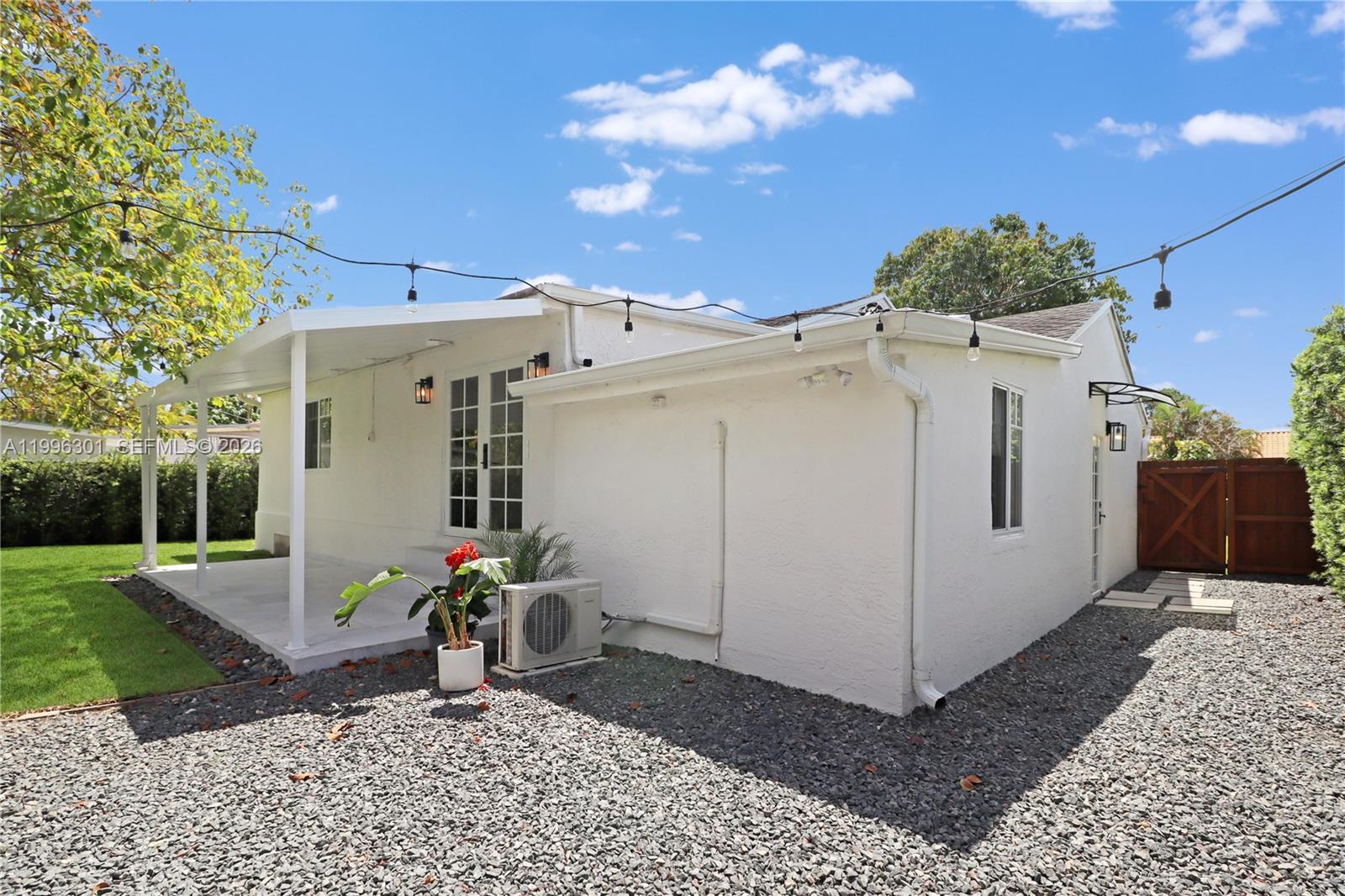 6415 SW 39th St Miami, FL 33155